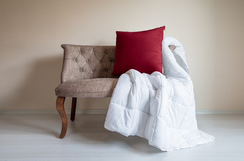 Ruby "Cushion Quilt" Pillow + Comforter 2-in-1 - Cushion Quilts