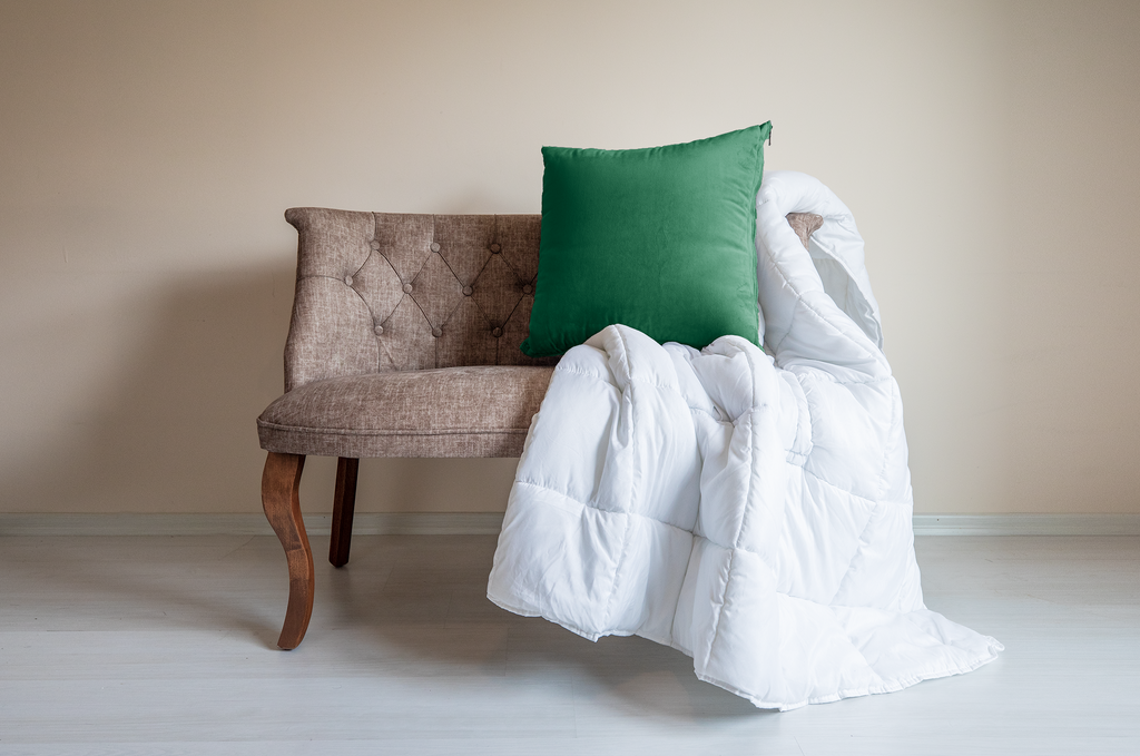 Kelly Green "Cushion Quilt" Pillow + Comforter 2-in-1 - Cushion Quilts